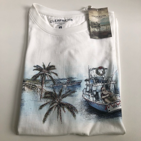 🇺🇸 CLEARWATER CHRISTMAS FISHING T-SHIRT, Size M - Picture 2 of 6